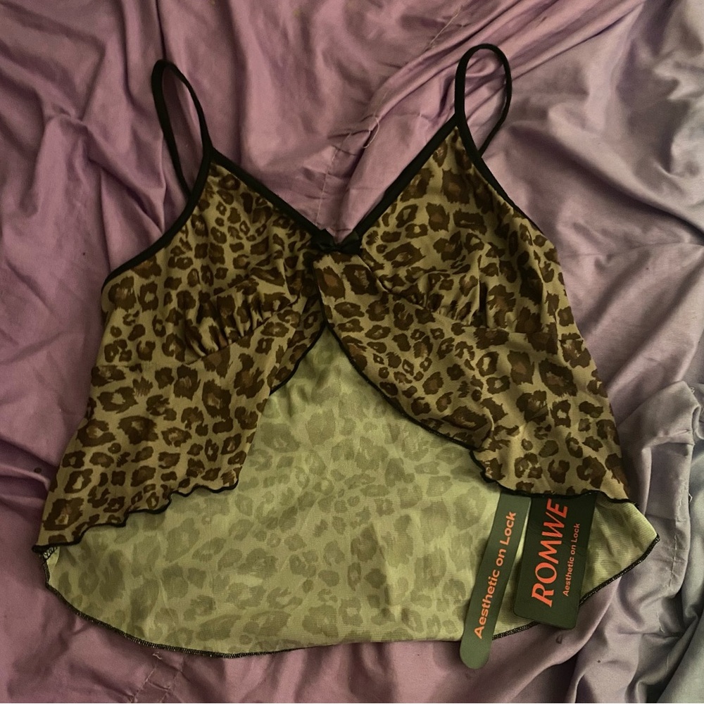 Romwe leopard print top
